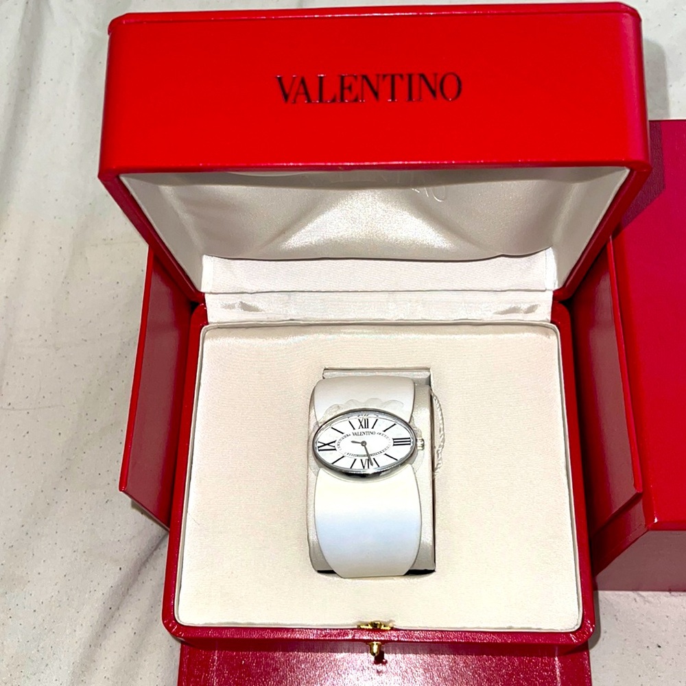 Valentino white leather strap watch